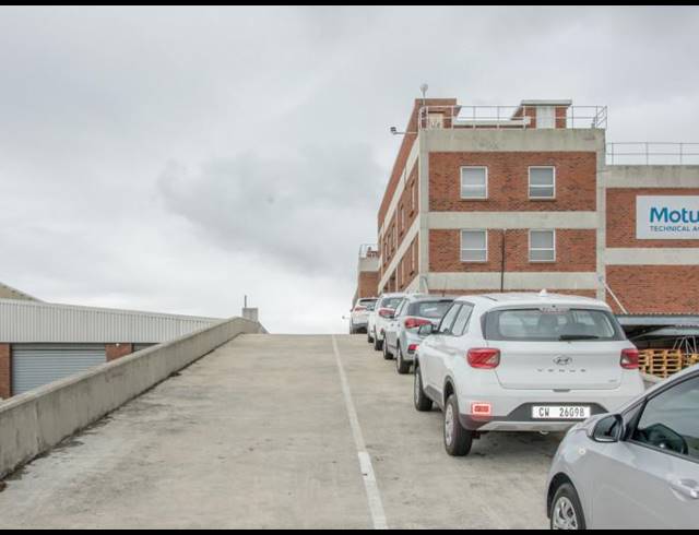 3,007M² WAREHOUSE TO LET IN BELLVILLE SOUTH